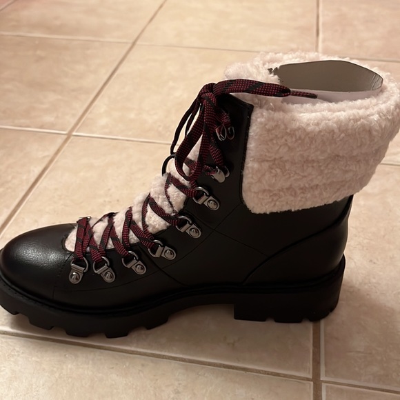 Nine West boots - Picture 4 of 7